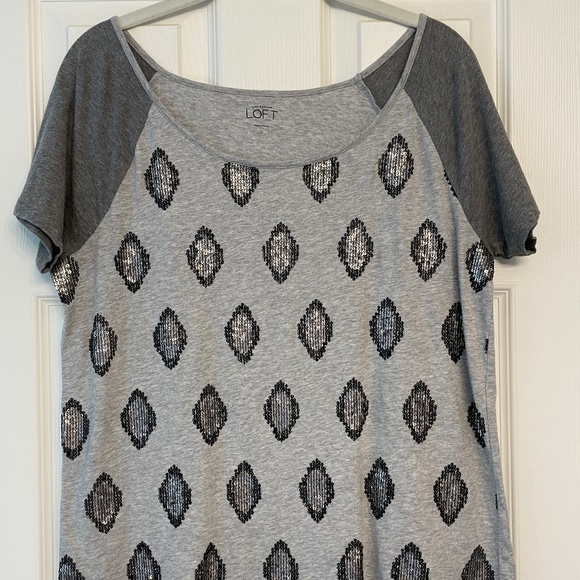 LOFT Grey s/s beaded T-shirt - Picture 1 of 7